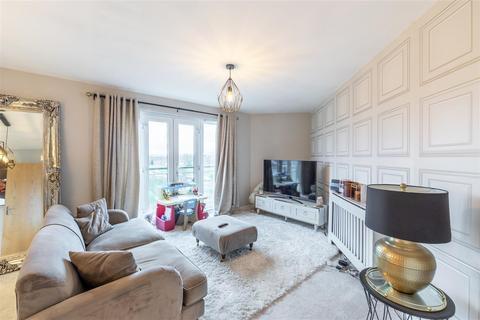 2 bedroom flat for sale, Mackley Court, East Benton Rise, NE28