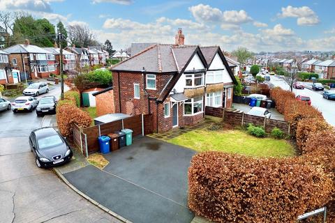 3 bedroom semi-detached house for sale, Sunningdale Drive, Prestwich, M25