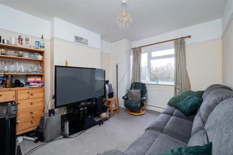 1 bedroom flat for sale, Rosehill Avenue, Sutton