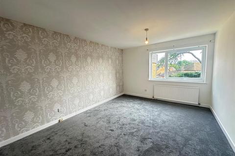 1 bedroom apartment to rent, Mount Felix, Walton on Thames, Surrey