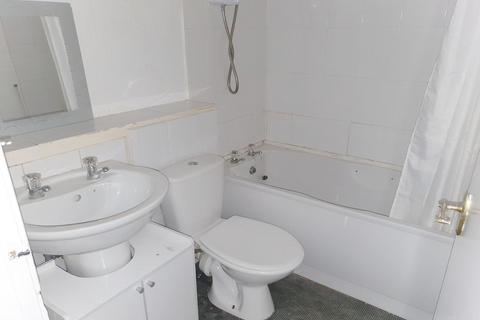 2 bedroom flat for sale, Sandholes Street, Flat 1-2, Paisley, Renfrewshire PA1