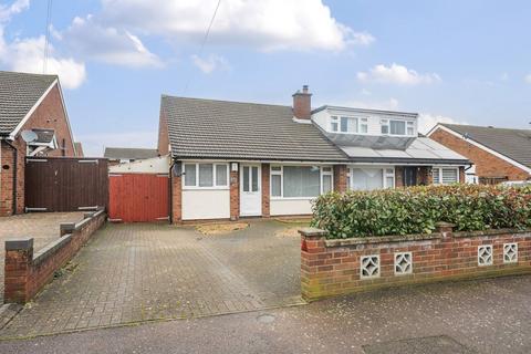 3 bedroom bungalow for sale, Malvern Avenue, Bedford