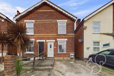 3 bedroom semi-detached house for sale, Harwich Road, Colchester