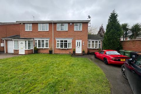 3 bedroom semi-detached house to rent, Wheatley Close, Solihull, West Midlands, B92