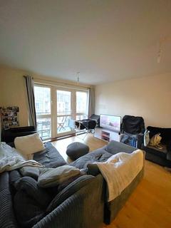 2 bedroom flat to rent, Hackney, London E5