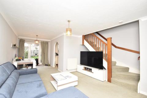 3 bedroom terraced house for sale, Oatlands Green, Weybridge, KT13