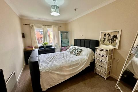 1 bedroom retirement property for sale, Providence Place., Abbey Street., Farnham