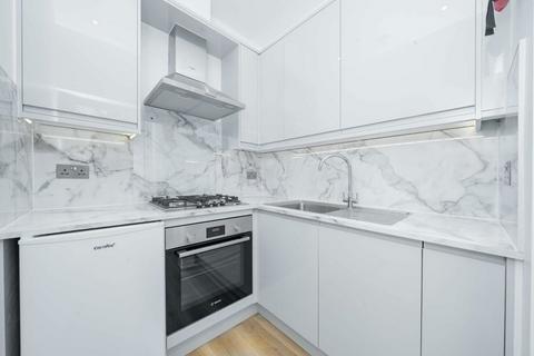 1 bedroom flat to rent, Blenheim Terrace, London NW8