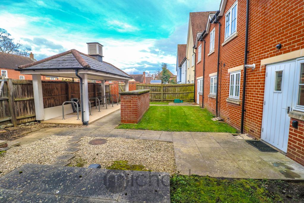 Outside, Garden & Parking