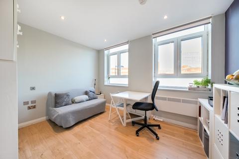 Studio to rent, Mercia Grove London SE13