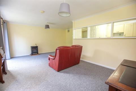 3 bedroom apartment for sale, Southfield Court, Southfield Road, Westbury-On-Trym, Bristol, BS9