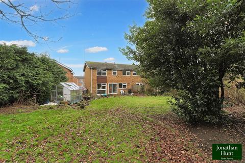 4 bedroom semi-detached house for sale, Vicarage Road, Buntingford SG9