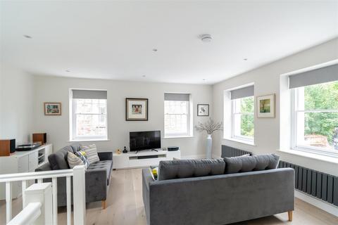 2 bedroom mews for sale, Cobblestone Mews, Clifton, Bristol, BS8