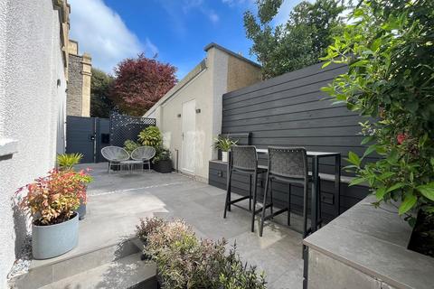 2 bedroom mews for sale, Cobblestone Mews, Clifton, Bristol, BS8