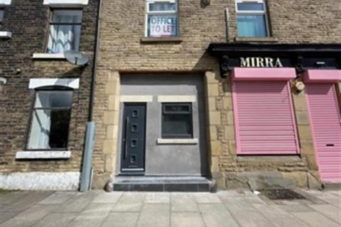 Property to rent, Stamford Street, Stalybridge, SK15