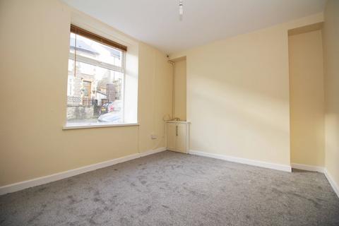 3 bedroom terraced house to rent, Primrose Street, Tonypandy, CF40 1BQ