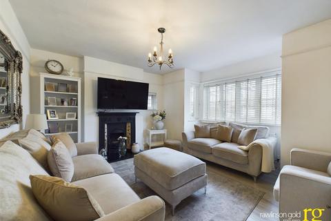 5 bedroom detached house for sale, Pinner View, Harrow