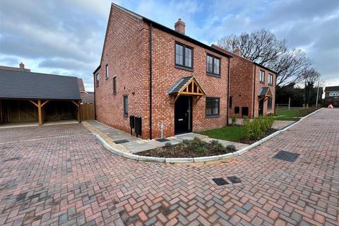 4 bedroom detached house for sale, Bishopton Lane, Bishopton, Stratford-Upon-Avon