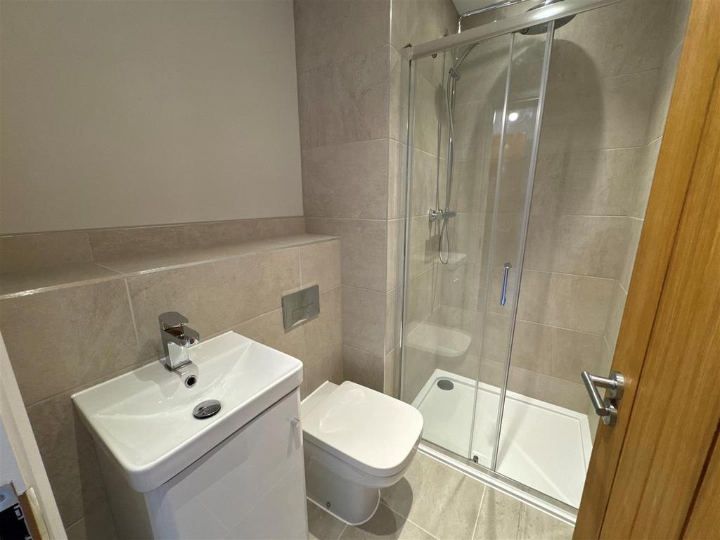 Ensuite.jpg
