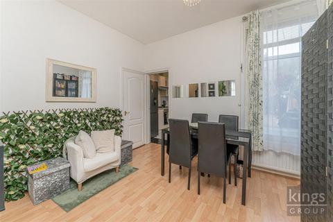 3 bedroom house for sale, Greyhound Road, London