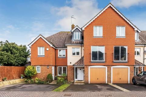 4 bedroom house for sale, Haxted Place, Edenbridge