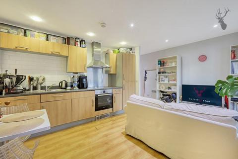 1 bedroom apartment to rent, Eastside Mews, Bow E3