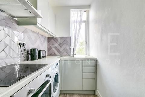 2 bedroom apartment to rent, 103 Oakley House, London SW1X