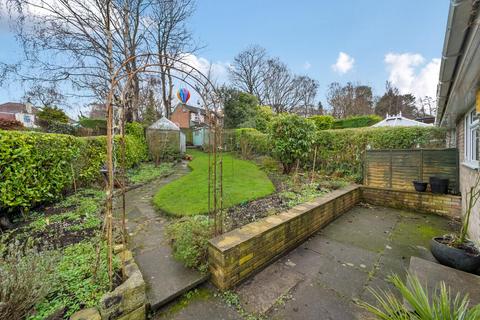 2 bedroom semi-detached bungalow for sale, Carr Bridge Drive, Cookridge, LS16