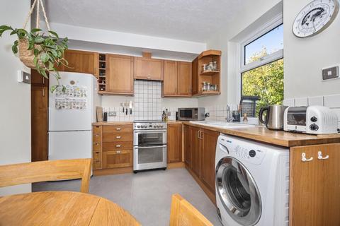 2 bedroom flat for sale, Shanklin Road, Brighton