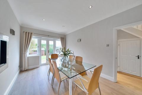 5 bedroom end of terrace house for sale, Carpenters Close, Barnet, EN5