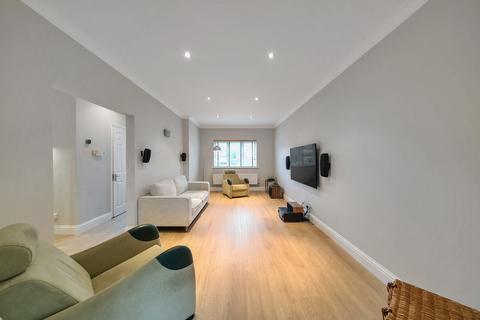 5 bedroom end of terrace house for sale, Carpenters Close, Barnet, EN5