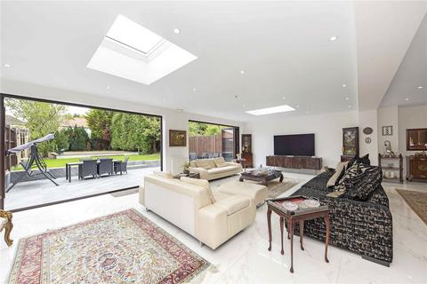 undefined, Grasmere Avenue, London