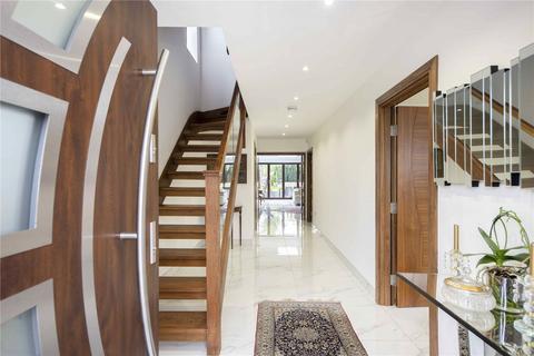 undefined, Grasmere Avenue, London