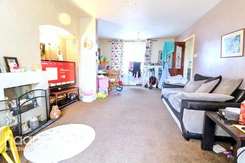 3 bedroom end of terrace house for sale, Verney Road, Dagenham