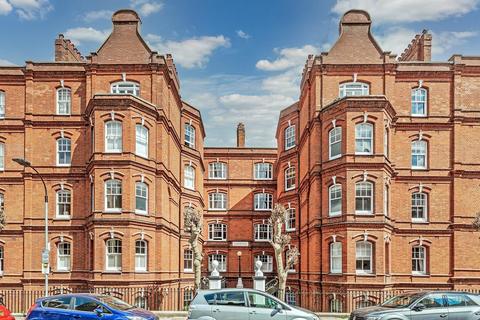 2 bedroom flat for sale, Queen's Club Gardens, West Kensington