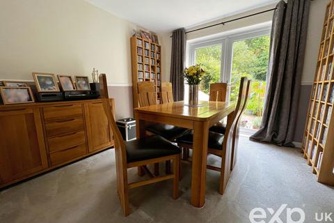 3 bedroom terraced house for sale, Ferndown, Meopham DA13