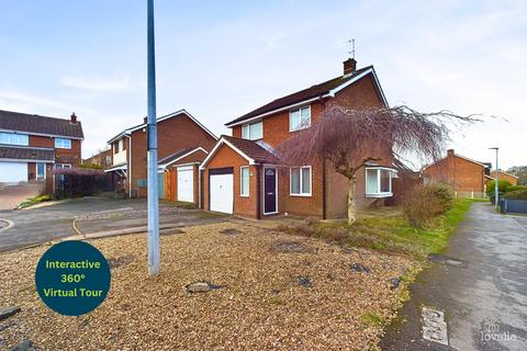 3 bedroom detached house for sale, Millbrook Way, North Lincolnshire DN18