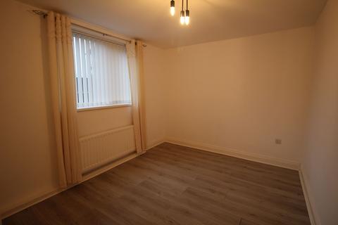 2 bedroom ground floor flat for sale, Haughton Crescent, West Denton, Newcastle upon Tyne, Tyne and Wear, NE5 5ED