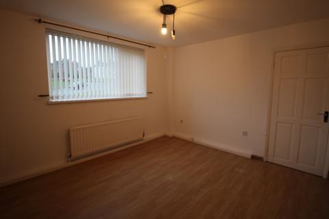 2 bedroom ground floor flat for sale, Haughton Crescent, West Denton, Newcastle upon Tyne, Tyne and Wear, NE5 5ED