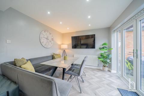 21 Buckingham Avenue, Wirral, CH63 8RB