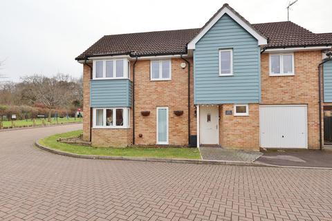 4 bedroom link detached house for sale, Bluebell Gardens, Hythe