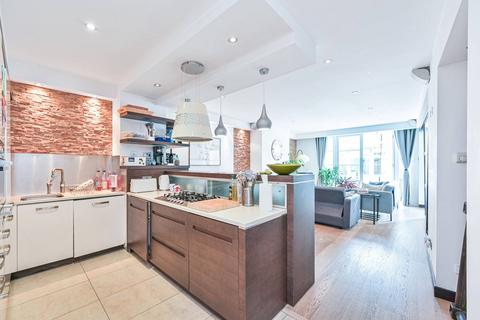 3 bedroom flat for sale, Priory Road, West Hampstead, London, NW6