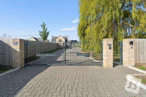 4 bedroom detached house for sale, Woodlands Grove, Stapleford Abbotts, Romford, Essex, RM4