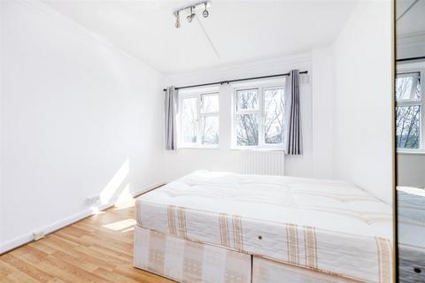 3 bedroom flat for sale, 67 Granville Place, High Road, London