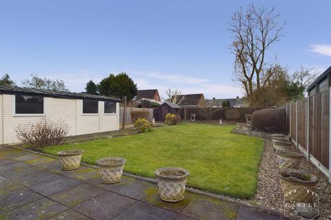 2 bedroom detached bungalow for sale, York Road, Hinckley