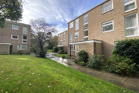 1 bedroom apartment to rent, Harrowdene Gardens, Teddington