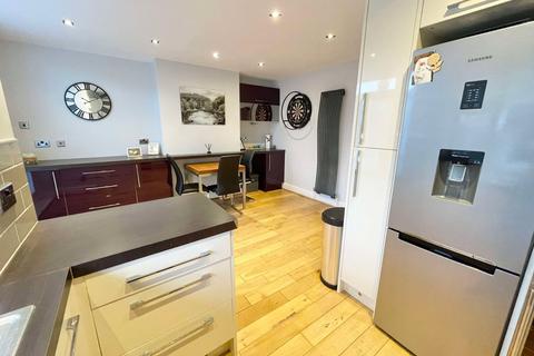 16 Broderick Avenue, Blackpool, FY2 0QJ