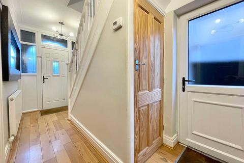 16 Broderick Avenue, Blackpool, FY2 0QJ