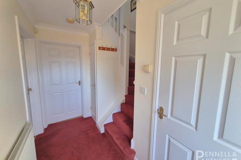 3 bedroom detached house for sale, Piketts Close, Peterborough PE7