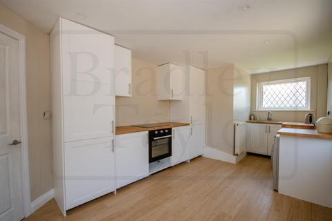 2 bedroom detached bungalow for sale, Almond Close, Penwortham PR1